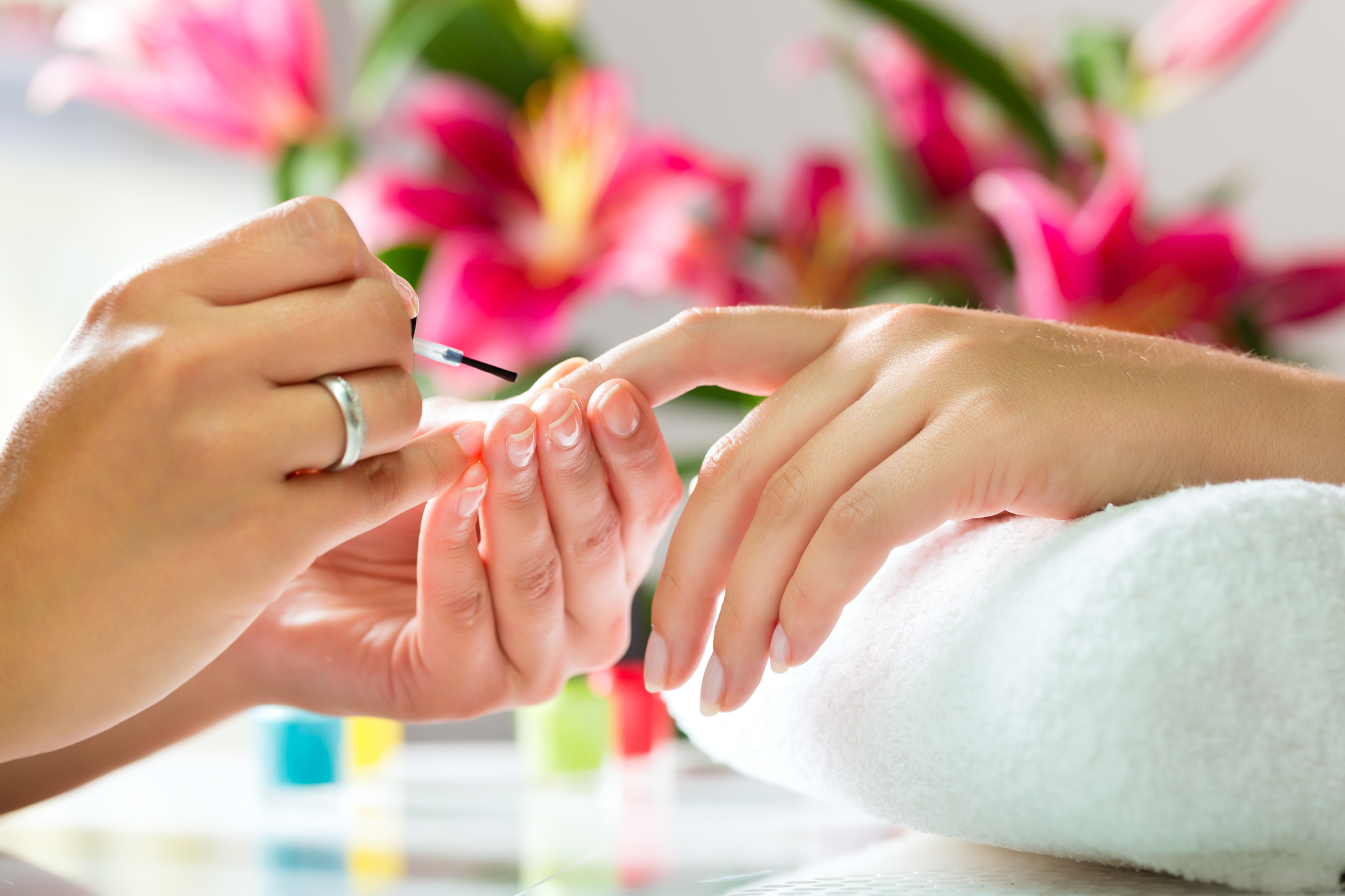 How to Start a Nail Business at Home
